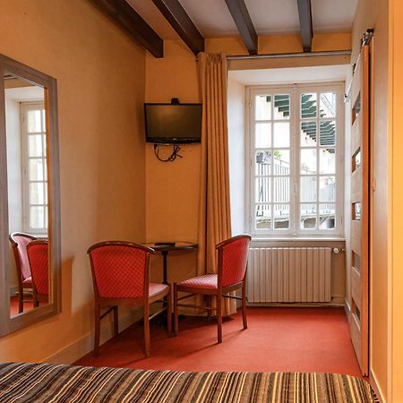 Auberge Le John Steele Sainte-Mere-Eglise Bagian luar foto