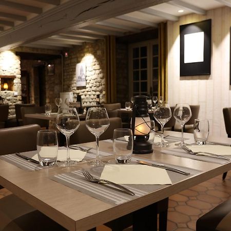 Auberge Le John Steele Sainte-Mere-Eglise Bagian luar foto